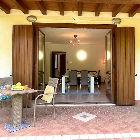 D1mora Golf - Pool Golf & Relax Apartman *